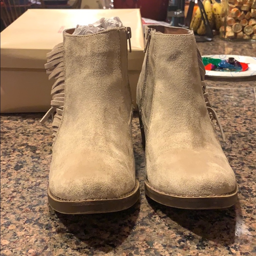 Taupe/Tan Ankle Booties w/ Fringe - Picture 2 of 6